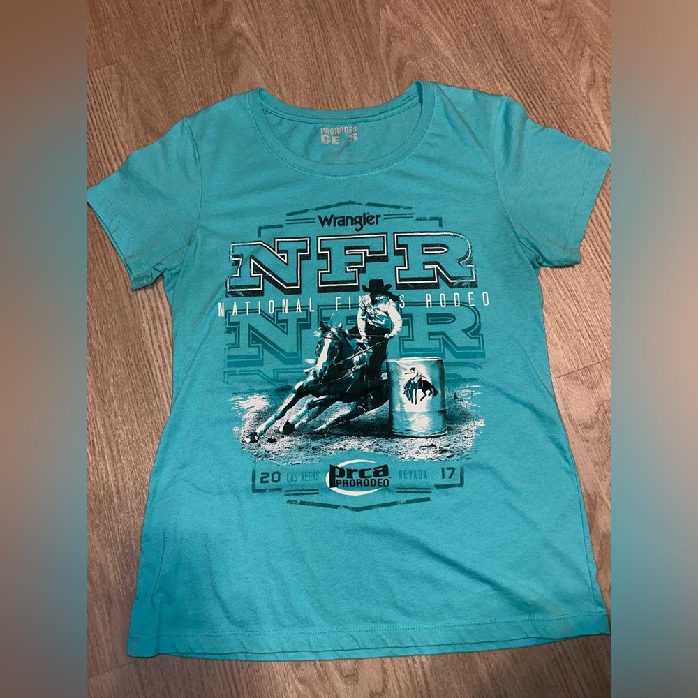 WRANGLER prorodeo women’s shirt